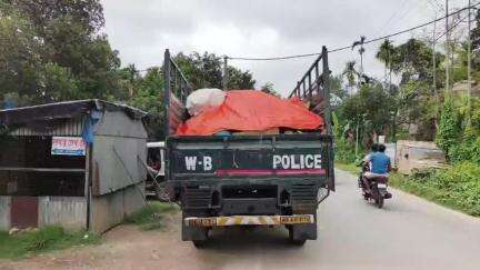 বারাসাত ১: দত্তপুকুর পুলিশের বড় সাফল্য, তিন টন বাজি সহ গ্রেপ্তার ১,ধৃতকে বারাসাত আদালতে পাঠানো হলো।