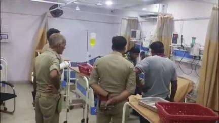 गोवर्धन: गोवर्धन में महिला ने प्रधान पर तमंचे की नोक पर बलात्कार का आरोप लगाया, फिर खाया जहर