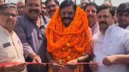 सहसवान: दहगवाँ में सदर विधायक महेशचंद्र गुप्ता ने सीसी रोड और नाली के निर्माण कार्य का फीता काटकर व नारियल फोड़कर किया शुभारंभ