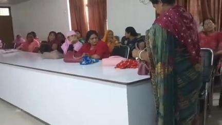 तमकुही राज: तमकुहीराज तहसील सभागार में बीएलओ की बैठक में समस्याओं पर हुई चर्चा, दिए गए निर्देश