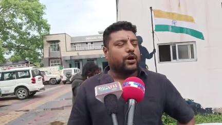 ঢেকিয়াজুলি ভাগ: ঢেকীয়াজুলি আৰক্ষী থানা এলেকাত বৃদ্ধি পাইছে গৰু চোৰৰ সন্ত্ৰাস,এই সন্দৰ্ভত ঢেকীয়াজুলিত মন্তব্য BJYM ৰ নেতা মৃন্ময় বৰাৰ