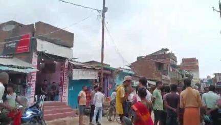 पुपरी: चोरौत के निमबारी बाजार में दो बाइक की टक्कर में एक व्यक्ति जख्मी