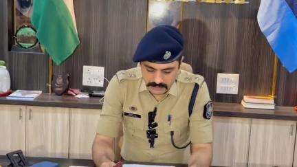 જામનગર શહેર: નકલી અંગ્રેજી શરાબની ફેક્ટરી ઝડપી પાડવા મામલે જિલ્લા પોલીસવડા કચેરી ખાતે એસપીની પ્રતિક્રિયા