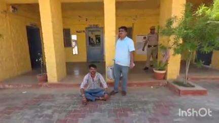 जैसलमेर: कोतवाली पुलिस ने गफूर भट्टा क्षेत्र से 3.30 ग्राम स्मैक के साथ एक आरोपी को किया गिरफ्तार, पूछताछ जारी