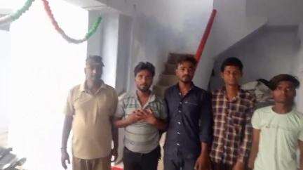 पुपरी: भिट्ठा मोड़ के पास मद्य निषेध थाना पुपरी पुलिस ने नशापान कर जा रहे चार लोगों को किया गिरफ्तार