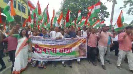বঙাইগাঁও ভাগ: অপাৰেশ্যন সেন্দুৰৰ সফলতাৰ বাবে ভাৰতীয় সেনাৰ সমৰ্থনত চহৰত বিজেপিৰ তিৰংগা যাত্ৰা #OperationSindoor