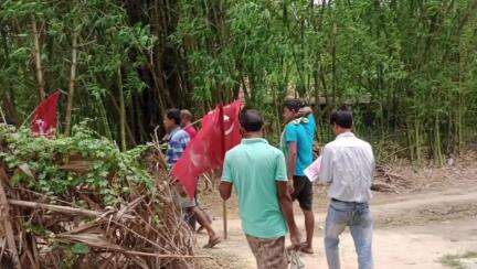 গাজোল: ভারতের গণতান্ত্রিক যুব ফেডারেশনের উদ্যোগে আগামী ২৭ শে মে জেলা সম্মেলন হবে গাজোলে তারি অর্থ সংগ্রহ কর্মসূচি হয়