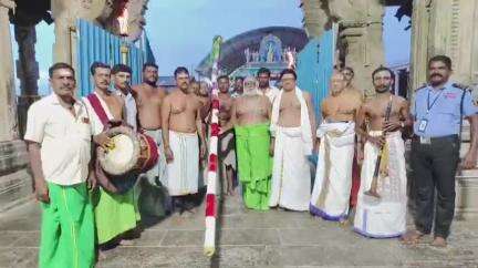 திருச்செந்தூர்: சுப்பிரமணியசாமி கோவில் கும்பாபிஷேகம் விழா முன்னிட்டு பந்தல் கால் மற்றும் பூமி பூஜை   விழா அமைச்சர் அனிதா ஆர்.ராதா கிருஷ்ணன் பங்கேற்பு