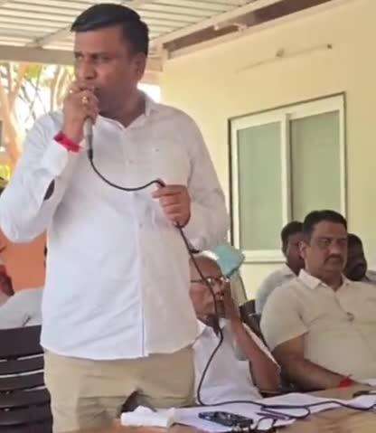 ಹಗರಿಬೊಮ್ಮನಹಳ್ಳಿ: ಮೇ 20 ರಂದು ನಡೆಯುವ ಸಮರ್ಪಣ ಸಮಾವೇಶ ಕಾರ್ಯಕ್ರಮದಲ್ಲಿ ಸಾರ್ವಜನಿಕರು ಪಾಲ್ಗೊಂಡು ಯಶಸ್ವಿಗೊಳಿಸಿ, ಕೆಎಂಎಫ್ ಅಧ್ಯಕ್ಷ ಭೀಮನಾಯ್ಕ್
