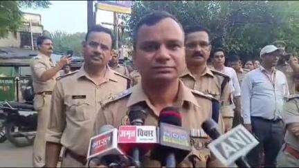 मुरादाबाद: पुलिस ने शांति भंग के मामले में 19 लोगों को हिरासत में लेकर न्यायालय में पेश किया, चालान किया गया