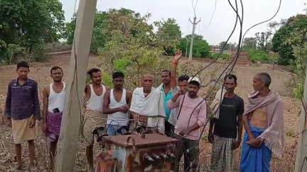 कुंदा: सरजा मातु गाँव मे चार साल से बिजली आपूर्ति ठप, ग्रामीण आक्रोश #jansamasya