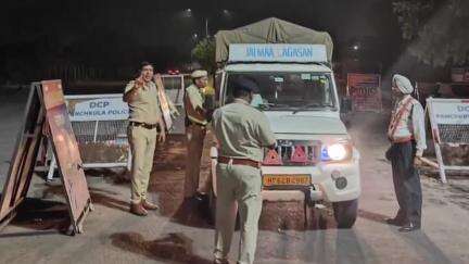 पंचकूला: ऑपरेशन आक्रमण: पुलिस की छापेमारी में 15 गिरफ्तार, 2 देसी कट्टे, कारतूस और हेरोइन बरामद