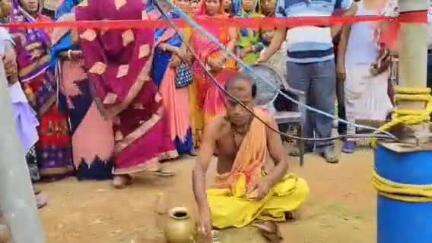 ଭୋଗରାଇ: ମହେଶପୁର ପଞ୍ଚାୟତରେ ବିଭିନ୍ନ ଉନ୍ନୟନମୂଳକ କାର୍ଯ୍ୟର ସ୍ଥିତି ଅନୁଧ୍ୟାନ କଲେ ବିଡିଓ
