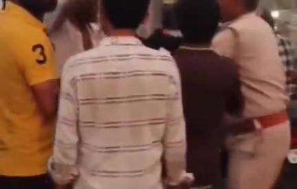 नौगढ़: सोंहास बाजार के पास महुआ माफी में चार पहिया वाहन की ठोकर से एक बालक गंभीर रूप से घायल