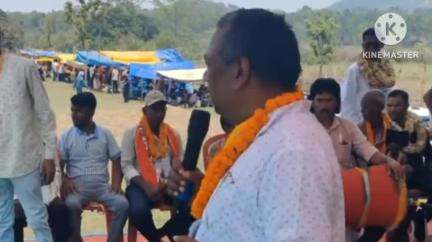 कर्रा: ग्राम बिरदा सिलमा में आयोजित मंडा पूजा में शामिल हुए पूर्व मंत्री