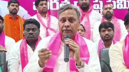జనగాం: హైదరాబాద్ పాతబస్తీ అగ్ని ప్రమాదంలో మృతి చెందిన కుటుంబాలకు 25 లక్షల ఎక్స్గ్రేషియా ప్రకటించాలి:MLA పల్లా రాజేశ్వర్ రెడ్డి