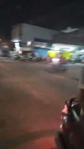 इटारसी बंगाली कॉलोनी न्यास में भयंकर एक्सीडेंट हुआ एक बाइक सवार को करने