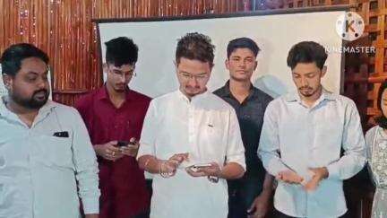 পশ্চিম যোৰহাট: ৰাজ্যৰ আদৰ্শ বিদ্যালয়ৰ শিক্ষক নিযুক্তি,নিৱনুৱা সমস্যাৰ সন্দৰ্ভত যোৰহাটত প্ৰতিক্ৰিয়া SMS ৰ কেন্দ্ৰীয় সভাপতি পাপু দত্তৰ