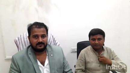 " KM Builders "का भहरौना रोड न्यू ऑफिस लांचिंग के अवसर डायरेक्टर ऋषभ श्रीवास्तव एवम उदय गुप्ता ने प्रेस को दिया जानकारी