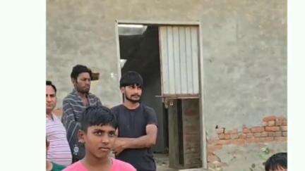 सिरसा: शहर के चत्तरगढ़ पट्टी क्षेत्र में खंडहर मकान में मिली बच्चे की लाश, पुलिस मौके पर