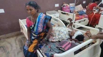 गोड्डा: सुंदरपहाड़ी थाना क्षेत्र में ऑटो के धक्के से बाइक सवार युवक घायल, सदर अस्पताल में इलाज जारी