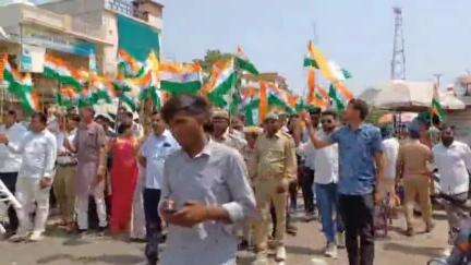 માલપુર: માલપુર નગર માં હરિઓમ વિદ્યાલય થી તિરંગા યાત્રા કઢાઈ હતી.
 #OperationSindoor