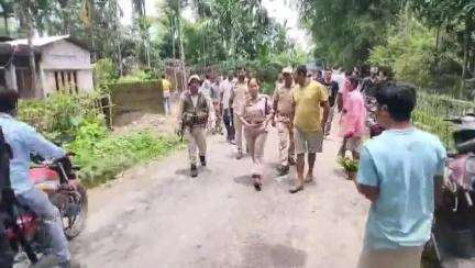 উত্তৰ লক্ষীমপুৰ: চুতীয়াকাৰীৰ শিমলুগুৰিত হত্যাকাণ্ডৰ ঘটনা,
 পত্নী পুত্রই পৰিকল্পিত ভাবে হত্যা কৰিলে পিতৃক