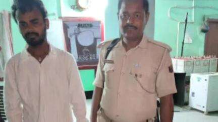 चेरिया बरियारपुर: भागलपुर: हत्या के प्रयास सहित कई मामलों में फरार एक अभियुक्त को पुलिस ने किया गिरफ्तार