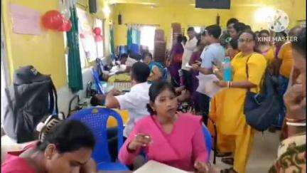কুলপি: কুলপি হাসপাতালে স্বাস্থ্যকর্মী ও সরকারি কর্মীদের উদ্যোগে রক্তদান শিবির হয়