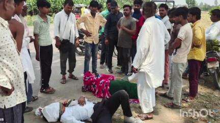 मोहम्मदी: मोहम्मदी कोतवाली क्षेत्र में मगरेना टावर के पास हुए सड़क हादसे में बाइक सवार युवक की मौके पर हुई मौत