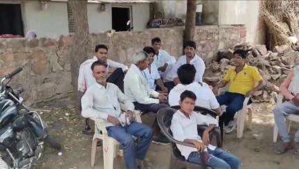 हिण्डौन: गुनसार जाटव बस्ती में स्थापित की जाएगी डॉक्टर भीमराव अंबेडकर की प्रतिमा, सर्व समाज के लोगों ने की बैठक