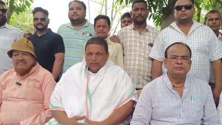 मधुपुर: कांग्रेस की संविधान बचाओ महारैली 21 मई को, मधुपुर में स्वास्थ्य मंत्री ने की प्रेस वार्ता
