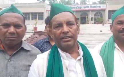 नौगढ़: घरूआर में जल जमाव की समस्या को लेकर भारतीय किसान यूनियन के लोगों ने DM को दिया ज्ञापन #jansamasya