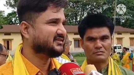 কোকৰাঝাৰ ভাগ: 'নেমছুৰ সভাপতি বদৰুল ইছলামে ব্যক্তিগতভাৱে মোৰ কথা কোৱাটো সাংবিধানিক নহয়', ফকিৰাগ্ৰামত অৰূপ কুমাৰ দে'ৰ প্ৰতিক্ৰিয়া