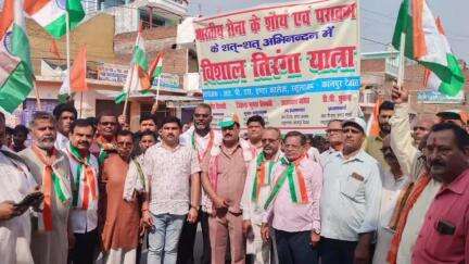 रसूलाबाद: रसूलाबाद कस्बे के आर पी एस इण्टर कालेज से निकाली गई शौर्य तिरंगा यात्रा, नगर पंचायत कर्मचारी हुए शामिल