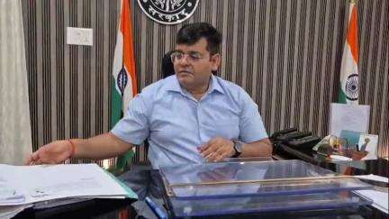 कोल: जिले में 201 गांव में हुए ₹41 करोड़ के घोटाले पर बोले डीएम, जांच के बाद होंगी कार्रवाई