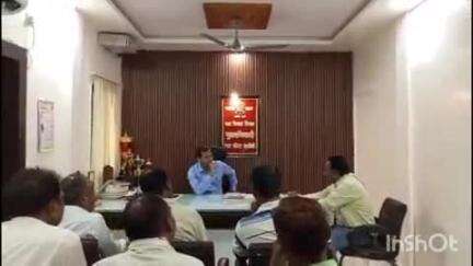 साकोली: घरकुलाचा निधी व सौर लाईटमधिल दोषीवर कारवाईच्या मागणीसाठी शहर काँग्रेसच्यावतीने मुख्याधिकाऱ्यांंना नगरपरिषदेत निवेदन