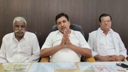 रायसिंहनगर: रायसिंहनगर में अखिल भारतीय किसान सभा के जिला अध्यक्ष कालू थोरी ने बताया, गंगनहर में सिंचाई पानी के लिए रहेगा चक्का जाम