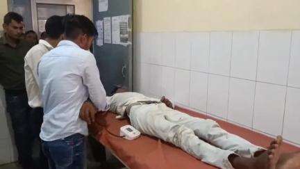 पुवायां: सड़क हादसे में एक बाइक सवार घायल, पुवायां सीएचसी में चल रहा है इलाज, मोहम्मदी मोड़ के समीप की घटना