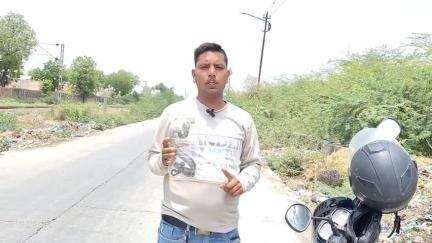 9 मई 2025 पाली के टैगोर नगर में आया कोबरा सांप महावीर जैन 7073724011  ने पकड़ा