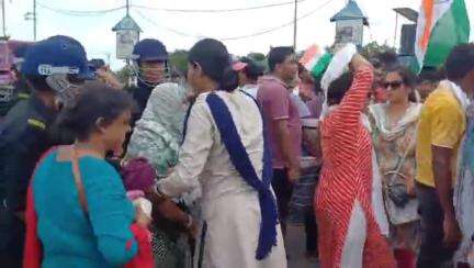 খড়গপুর ১: আন্দোলন দমানোর চেষ্টা করলে তার ফল ভালো হয় না; খড়গপুরে বললেন BJP নেতা দিলীপ ঘোষ