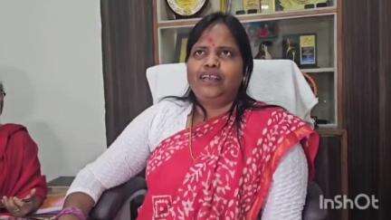 अंबिकापुर: अंबिकापुर के नगर निगम में एमआईसी की बैठक का आयोजन, महापौर मंजूषा भगत ने पब्लिक एप की टीम को दी जानकारी