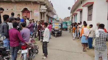 सिंघवारा: कंसी में घर के अंदर फंदे से लटका मिला शव, परिजनों ने हत्या का लगाया आरोप