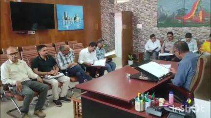 हमीरपुर: अमरजीत सिंह ने बताया, 4 माह में 15.27 करोड़ रुपये की खाद्य सामग्री वितरित, डीसी ने की सार्वजनिक वितरण प्रणाली की समीक्षा