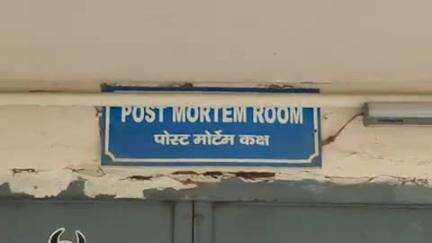 बहादुरगढ़: केएमपी डाबोदा खुर्द के पास कैंटर पीछे से ट्रक से टकराया, कैंटर चालक की मौत