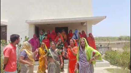 कोटड़ी: ककरोलिया माफी गांव में भीषण गर्मी में पानी की किल्लत, महिलाओ ने चंबल प्लांट पर किया प्रदर्शन #jansamasya