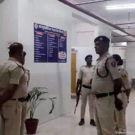 सूर्यपुरा: कुसुमहारा गांव से पुलिस ने दुष्कर्म मामले के एक आरोपी युवक को गिरफ्तार कर न्यायिक हिरासत में भेजा