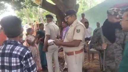 झाझा: टेलवा बाजार के तुरी टोला में एक विवाहिता ने फांसी लगाकर आत्महत्या की, पुलिस हर बिंदु पर कर रही है जांच पड़ताल
