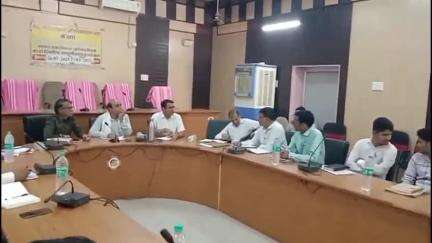 माण्डलगढ़: मांडलगढ़ में साधारण सभा की बैठक में छाए रहे बिजली-पानी के मुद्दे, विधायक गोपाल खंडेलवाल ने अधिकारी को लगाई फटकार