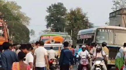 কাশীপুর: নাবালিকা শ্যালিকাকে মেলা দেখাতে নিয়ে গিয়ে উধাও জামাই,চাঞ্চল্যকর ঘটনা কাশীপুর থানা এলাকায়